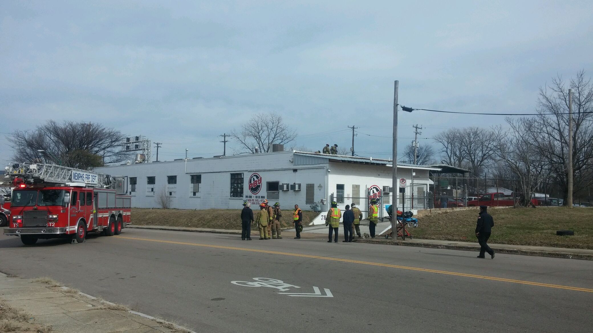 Memphis Flyer Fire at PB&J Towing